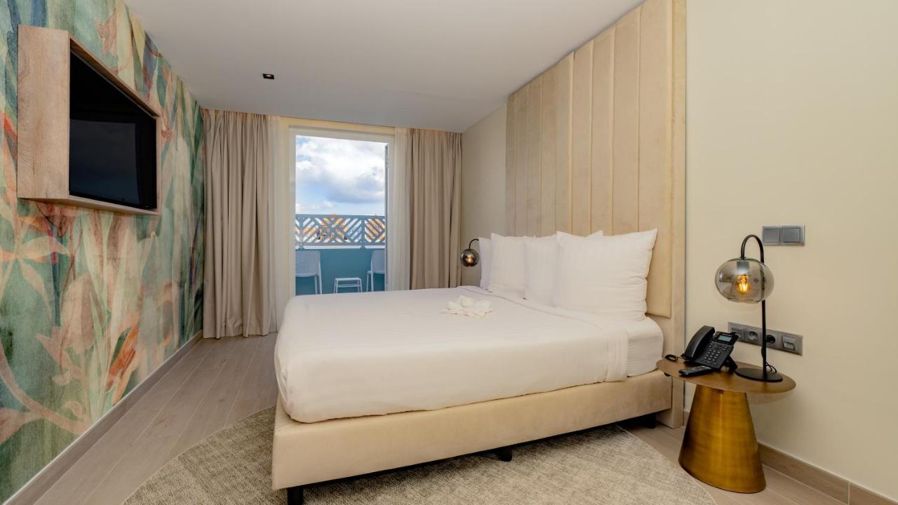 Harbor Hotel & Casino Curacao Вилемстад Стая снимка
